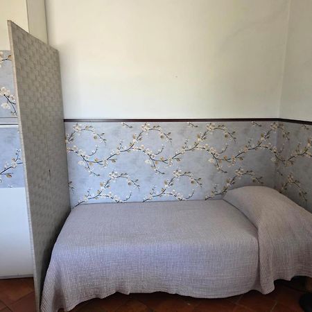 The Shell - New Interior Look But Same Old Charme 200Mt From The Sea With Garden And Parking Nearby Apartment Империа Екстериор снимка